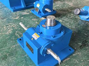 SJ蝸輪絲桿升降機